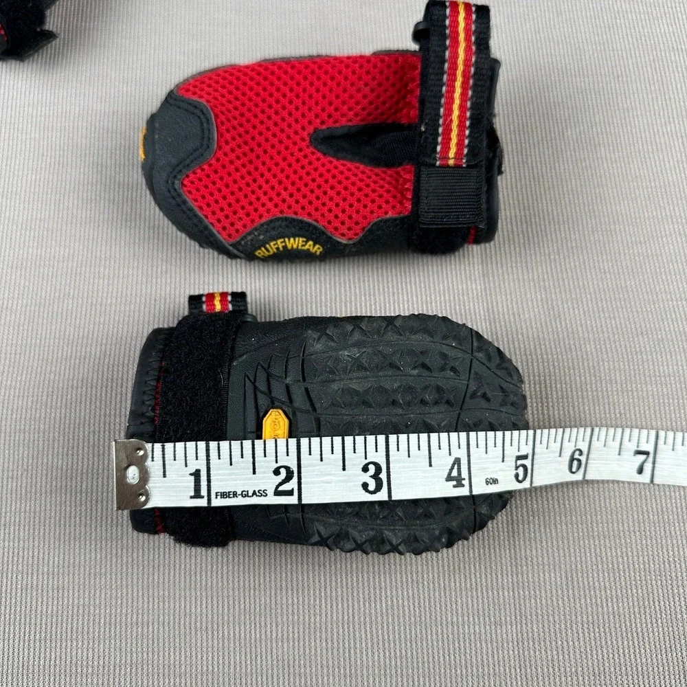 Ruffwear Grip Trex Dog Boots Red Black Vibram Sole Size Medium Set of 4